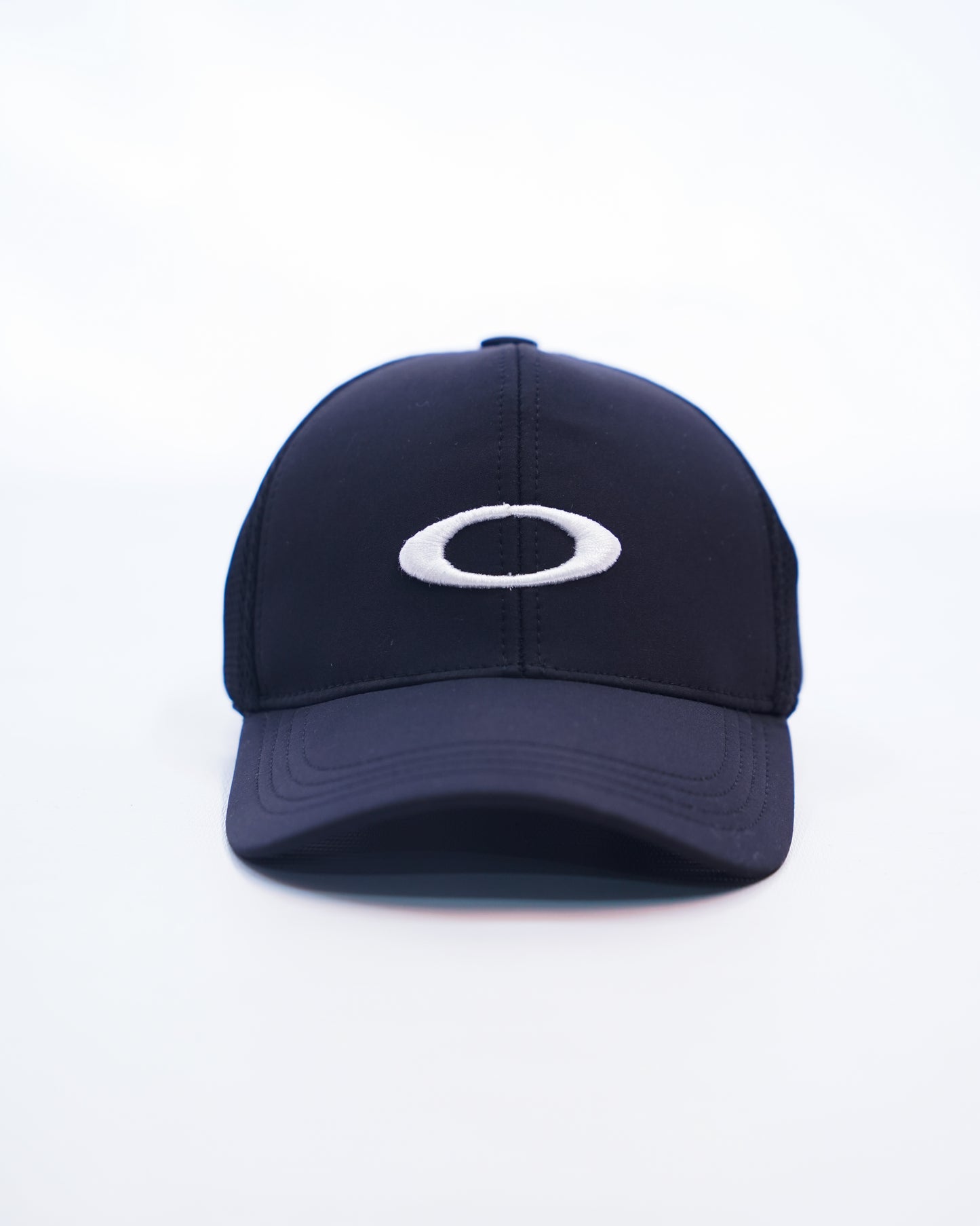 UltraFlex Athletic Fitted Cap Black