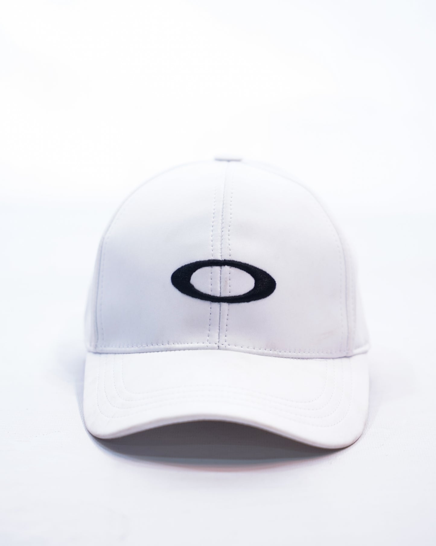 UltraFlex Athletic Fitted Cap White