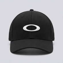 UltraFlex Athletic Fitted Cap Black